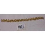 A 9ct gold bracelet, 12.8 grams.