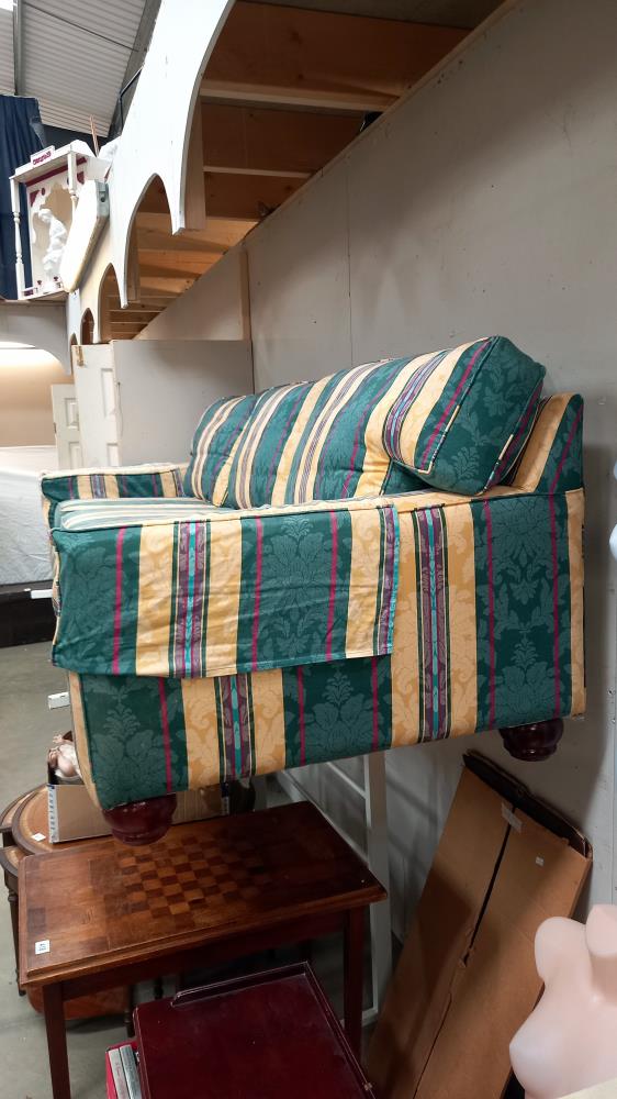 A multi striped 3 seater settee, COLLECT ONLY - Image 2 of 2