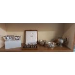 A boxed set of 6 Kings pattern teaspoons, 2 sets of silver plate milk jug and sugar bowls and a