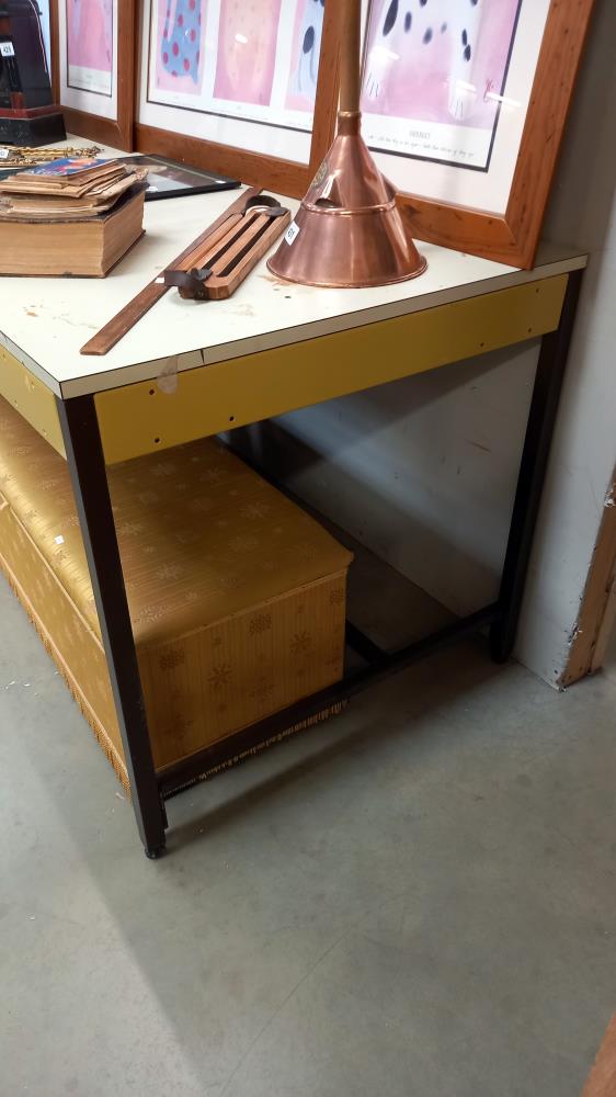 A large Modulux Industrial work bench COLLECT ONLY - Image 3 of 3