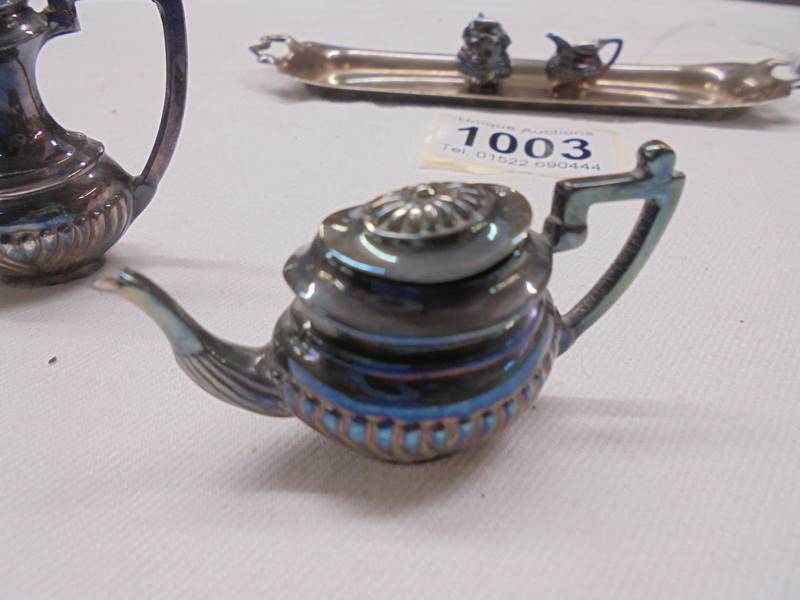 A miniature four piece tea set on a silver tray, D H & S, Birmingham 1973, 65 grams. - Image 3 of 6