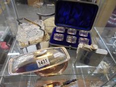 A quantity of silver plate including cased set of napkin rings, butterdish, jam dish etc.,