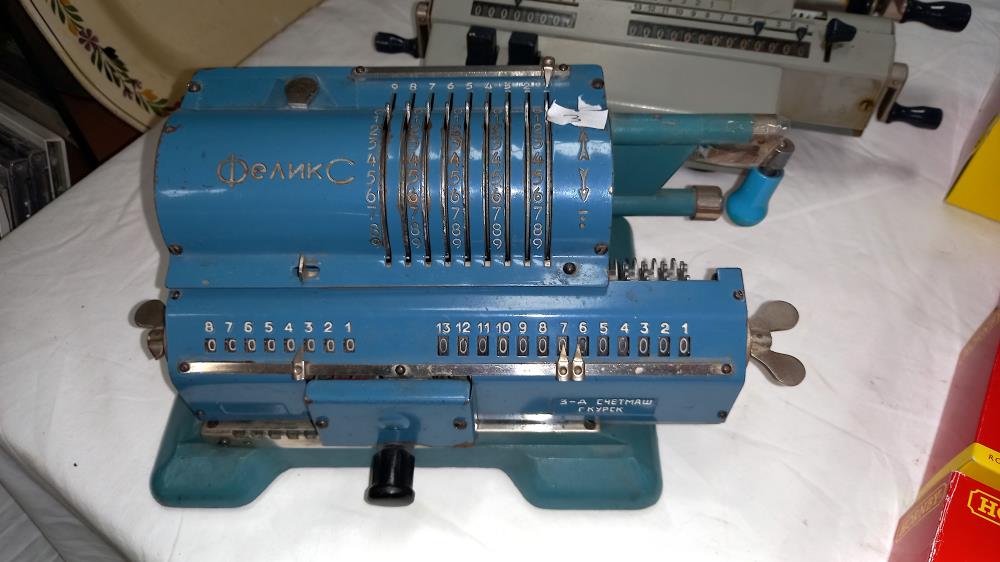 A vintage Nippon and original Odhner and a Russian calculator adding machines COLLECT ONLY - Image 4 of 4