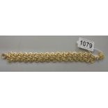A 9ct gold bracelet, 12.8 grams.