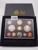 A boxed Royal Mint 2008 elizabeth Regina coin set.