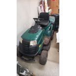 An Atco GT30M ride on lawn mower (steering A/F) COLLECT ONLY