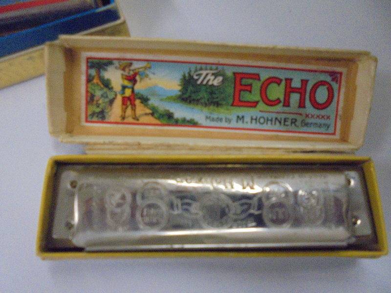 A Vermona Bandmaster harmonica and a Hohner Echo Superstomper harmonica. - Image 2 of 3