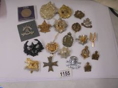 A mixed lot of military and other badges.