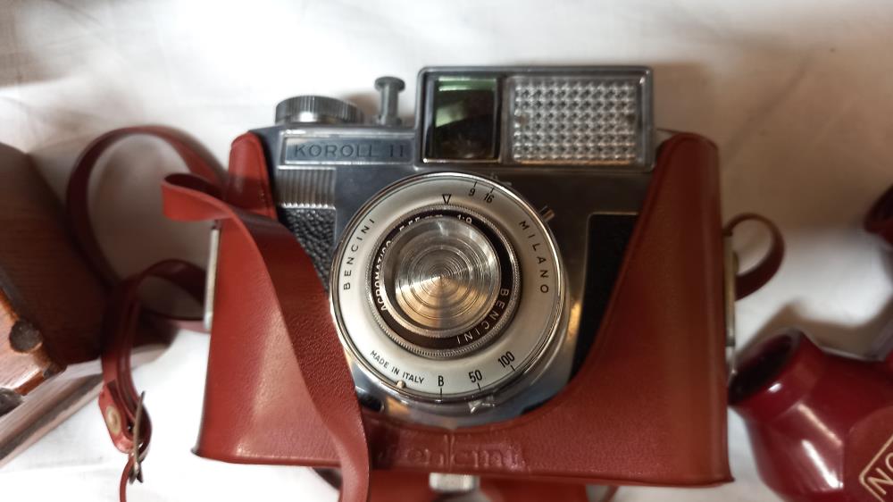 A Berlin camera, binoculars & music box - Image 3 of 5