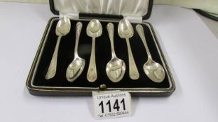 A cased set of six silver teaspoons 3.25 ounces