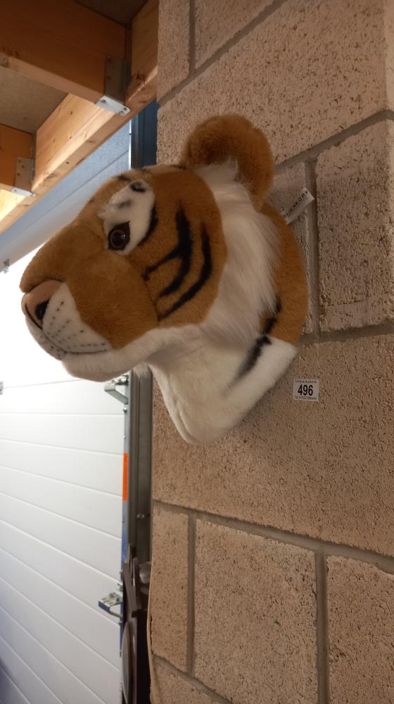 A Bijenkorf tigers head wall mounted soft toy - Image 2 of 3