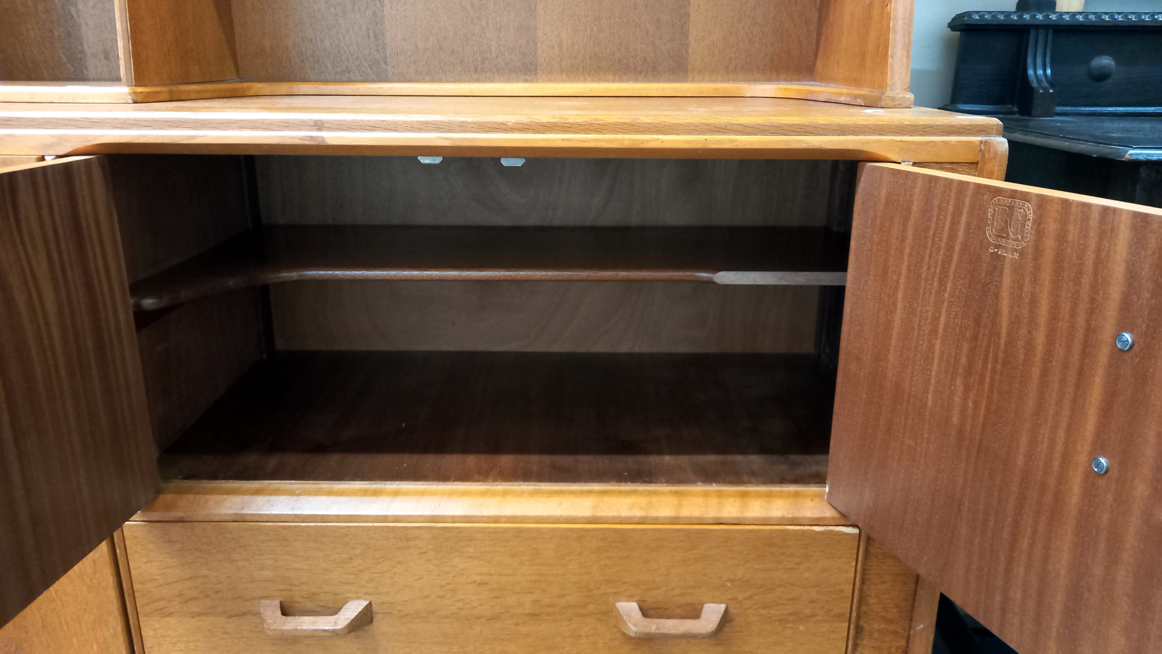 A 1950's light oak wall unit/sideboard with cupboard/drawer base with sliding cutlery tray & open - Image 3 of 4