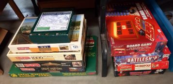 A quantity of board games & jigsaws (completeness unknown) COLLECT ONLY