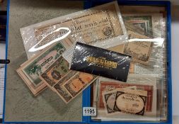 A box file of assorted bank notes including China, Japan, USA, UK etc.,