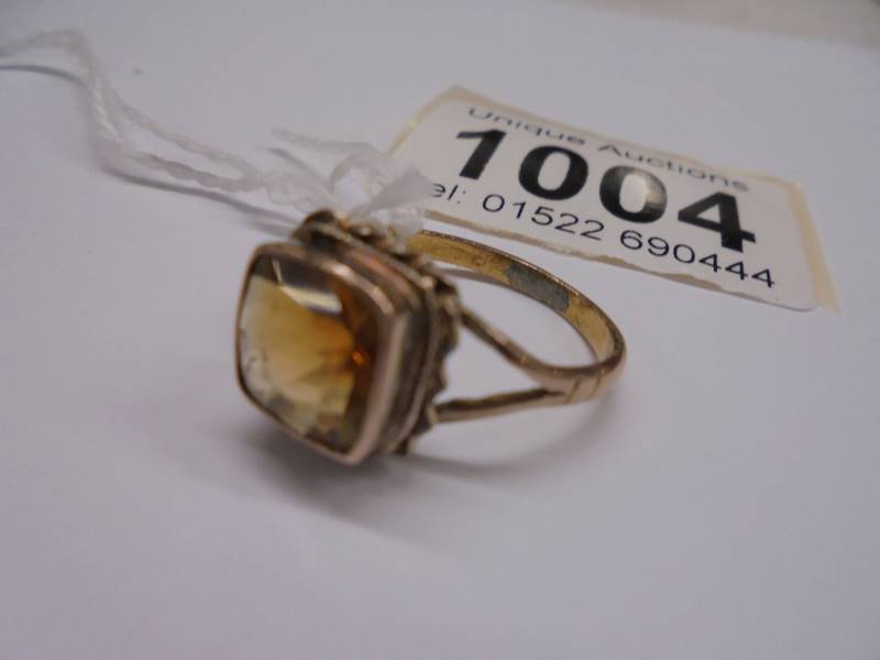 A yellow gold ring set citrine, size N, 2.9 grams. - Image 2 of 2