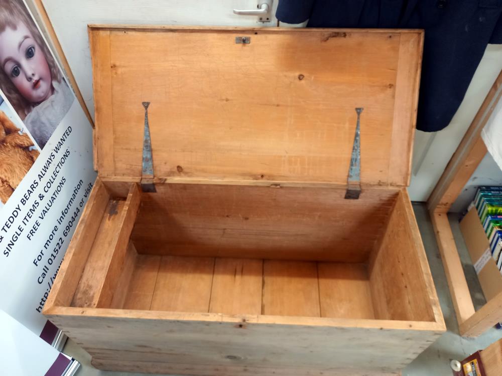 A Victorian pine blanket box, 107cm x 50cm x 54cm COLLECT ONLY - Image 2 of 2