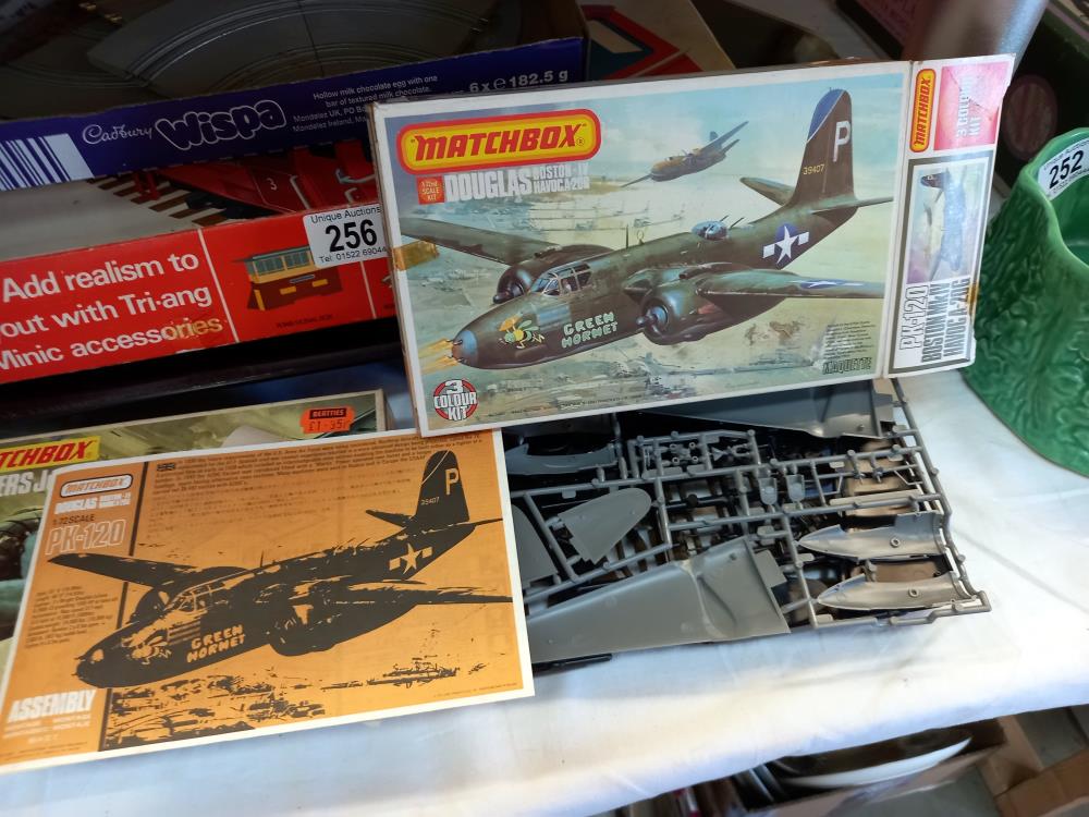 3 boxed Matchbox aircraft kits (completeness unknown) - Image 4 of 4