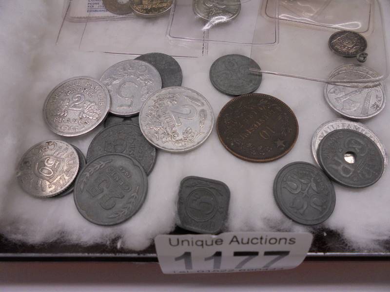 A quantity of medals and coins. - Image 4 of 4
