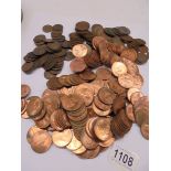 A large lot of copper pennies and halfpennies.