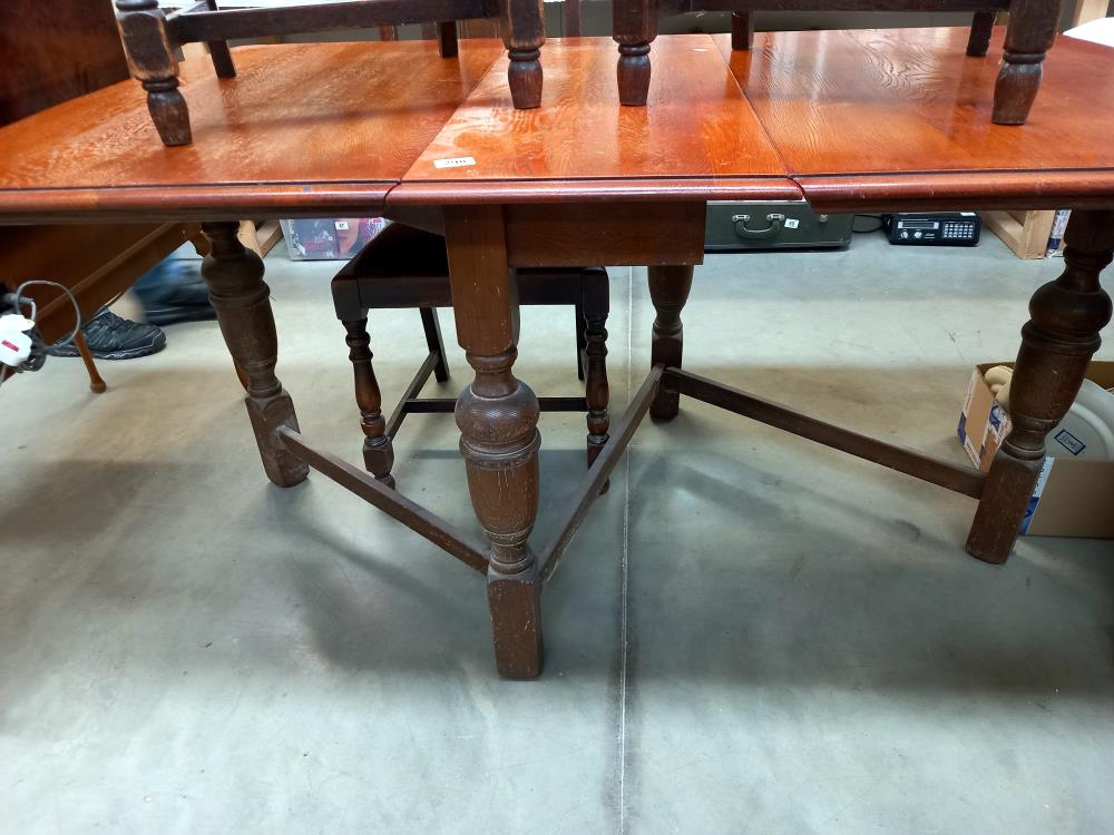 An Edwardian oak gateleg table COLLECT ONLY - Image 2 of 2