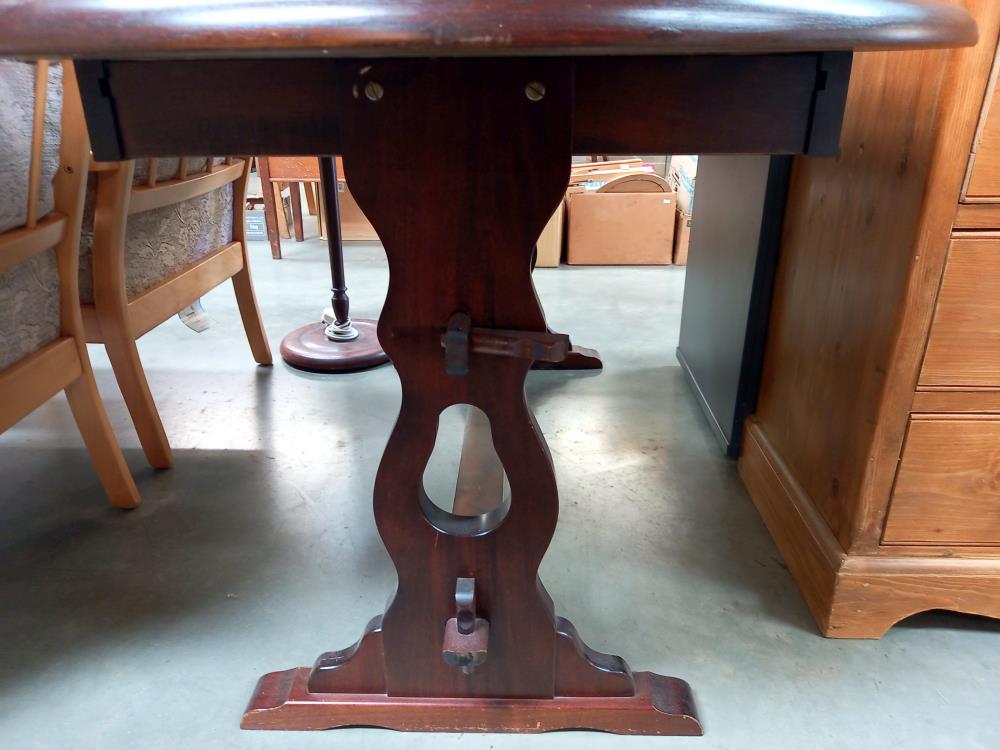 A dark oak oval dining table COLLECT ONLY - Image 2 of 2