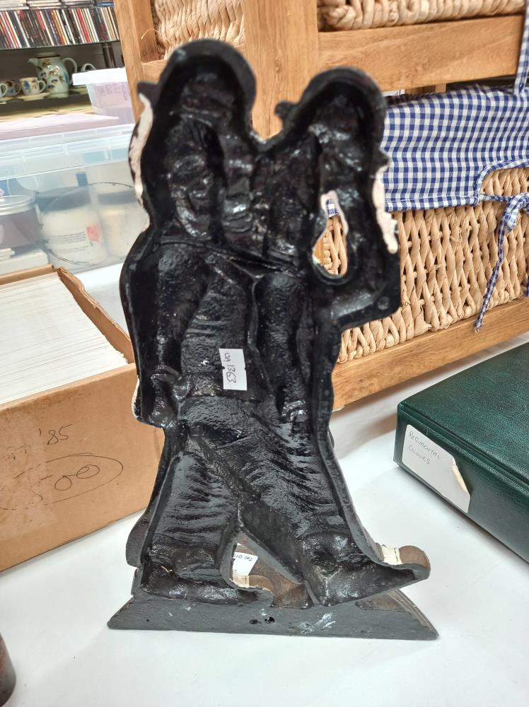 A cast metal Laurel and Hardy door stop - Image 2 of 2