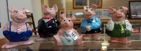 A set of 5 NatWest Wade pigs