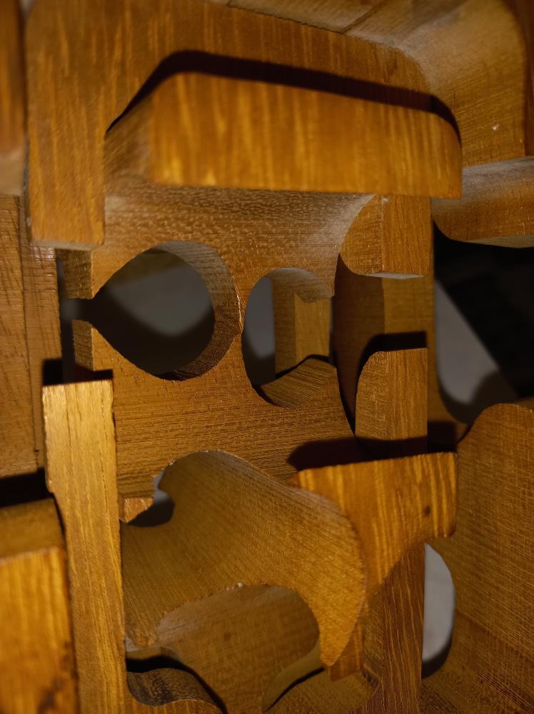 An abstract wooden sculpture attributed to Brian Willsher - Image 13 of 14