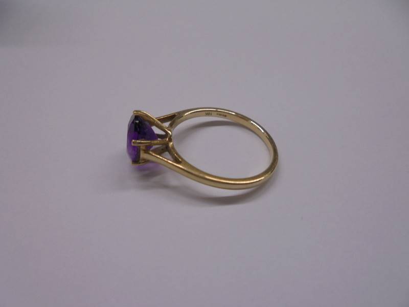 An American 10ct gold amethyst ring, size L, 1.78 grams. - Image 3 of 3