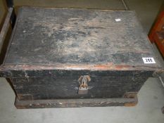 A 19/20 century pine chest/box. COLLECT ONLY.