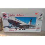 Airfix 08174 modern airliners Boeing 747 1.14 scale series 8 sealed
