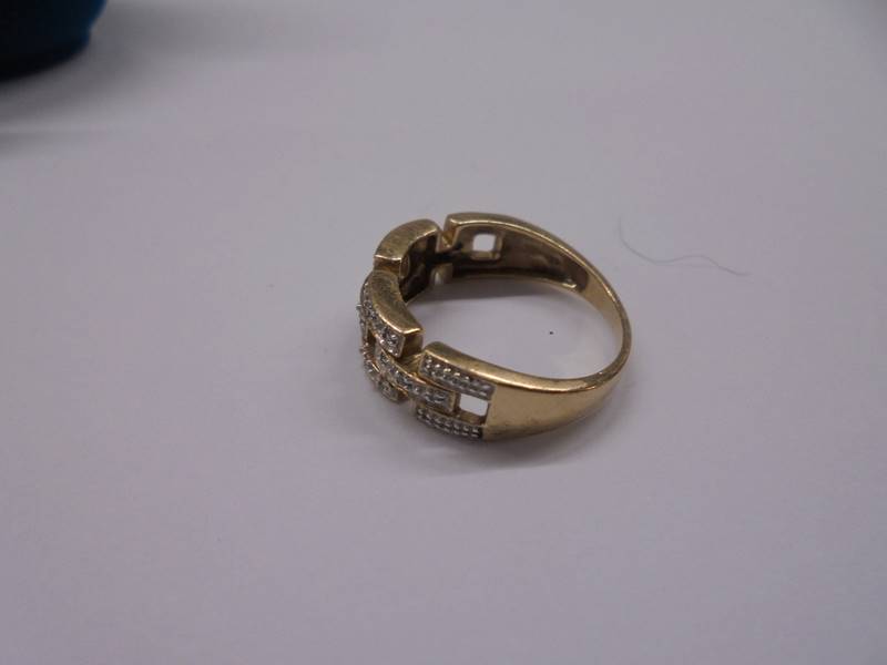 A yellow gold Greek Key style diamond ring, size P, 3.4 grams. - Image 3 of 3