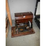 A vintage Kays Worcester New Climax sewing machine. COLLECT ONLY.