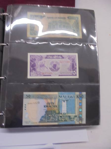 An excellent collection of world bank notes including UK, Asia, USA, Africa etc., 7 albums, - Image 48 of 75