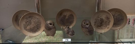 A good lot of Poole owls, mouse and plates