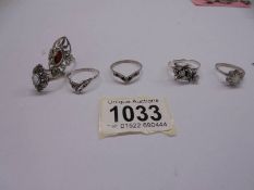 Six silver rings, 17.6 grams.