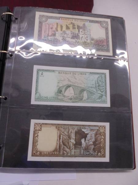 An excellent collection of world bank notes including UK, Asia, USA, Africa etc., 7 albums, - Image 57 of 75