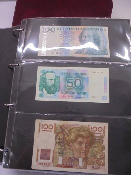 An excellent collection of world bank notes including UK, Asia, USA, Africa etc., 7 albums, - Image 70 of 75