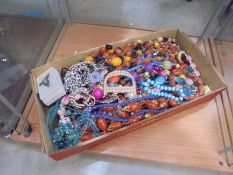 Approximately 35 good necklaces all in good condition.