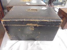 A 19th century fully fitted jewelry box with two inner trays, 31 x 20 x 17 cm.