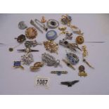 A good lot of costume brooches.