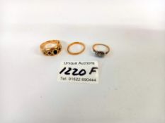 An 18ct & platinum ring, 18ct gold ring & 22ct gold band (total weight 13gm)