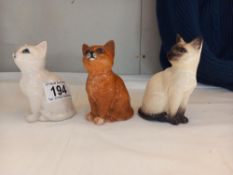 2 Beswick cats and a Royal Doulton Siamese cat