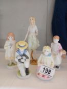 5 Albany figurines