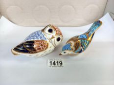 A Royal Crown Derby Mountain Bluebird and a Royal Crown Derby Owl - Gold Stoppers