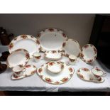 18 pieces of Royal Albert Old Country Roses (small bowl, soup bowl & sandwich plate with cup on