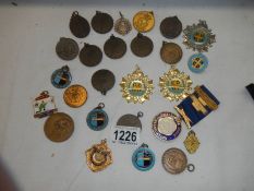 A mixed lot of medallions.