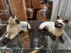 A pair of Beswick Siamese cats