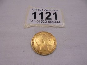 A Edward VII 1908 gold sovereign.