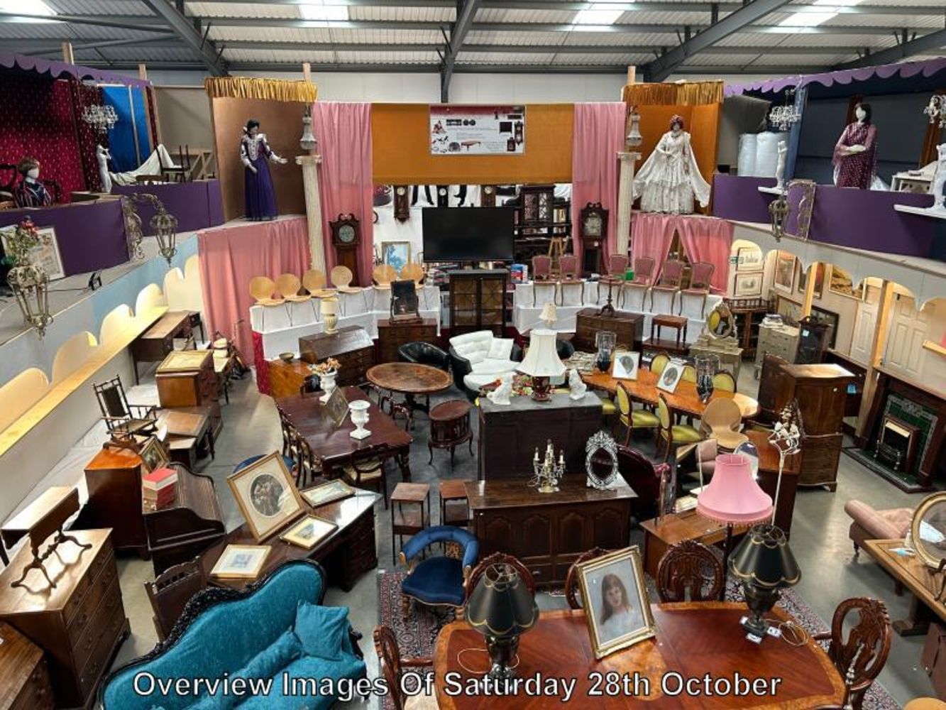 A 2 day Antiques & Collectors including Gold, Jewellery, Silver, Furniture, etc. everybody welcome